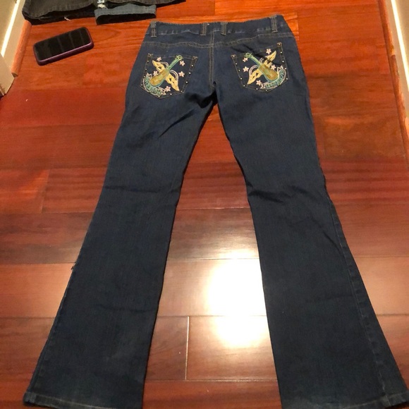 Franeze Stretch Jeans with Rivets & Embroidery 5 long 34โ inseam - Picture 5 of 6